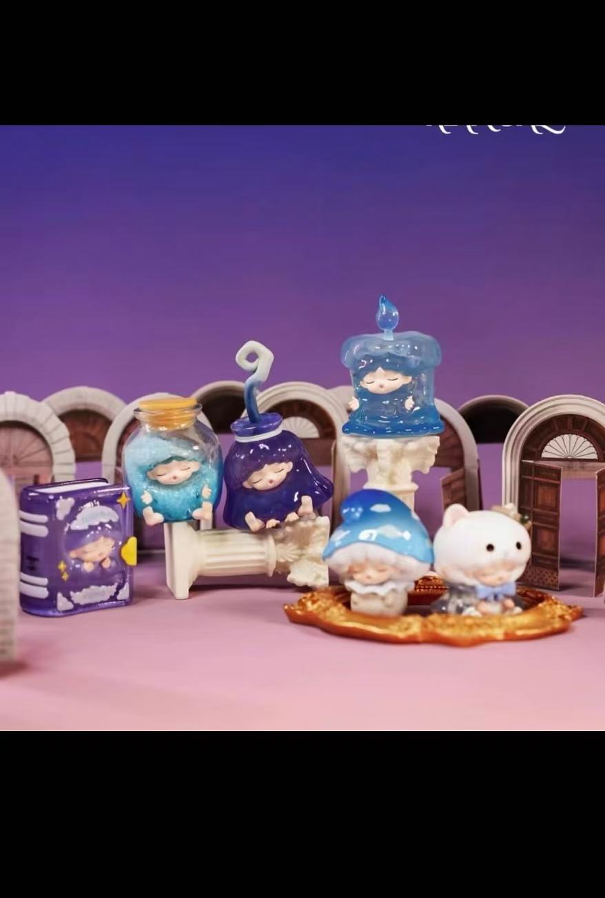 YUMO Cloud Dream Magic Training Manual Mini Series Blind Box